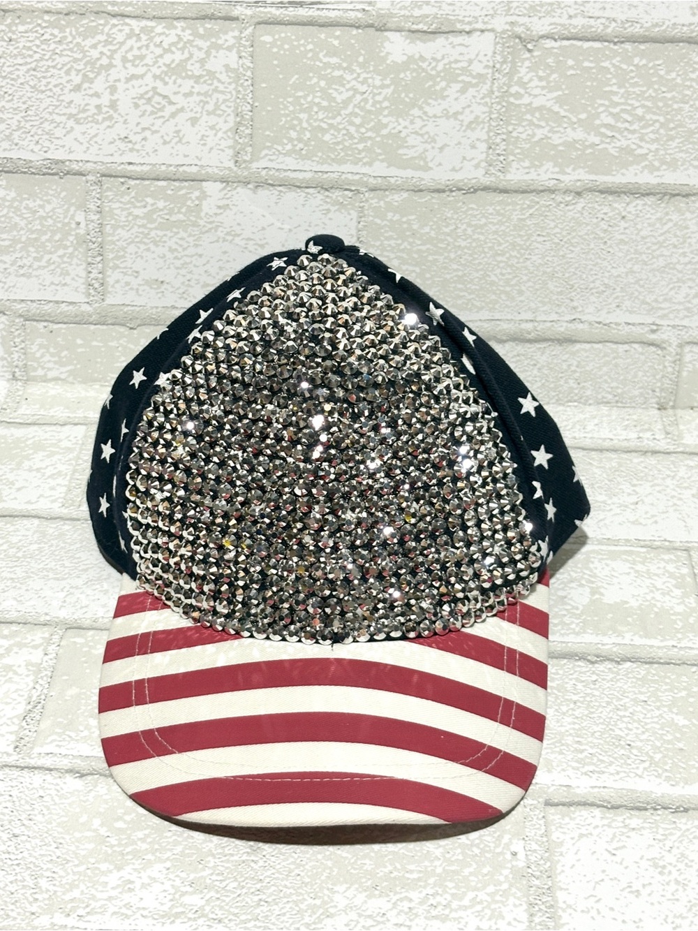 David and Young Rhinestone American Flag Star & Stripe Snap Back Truckercap NEW